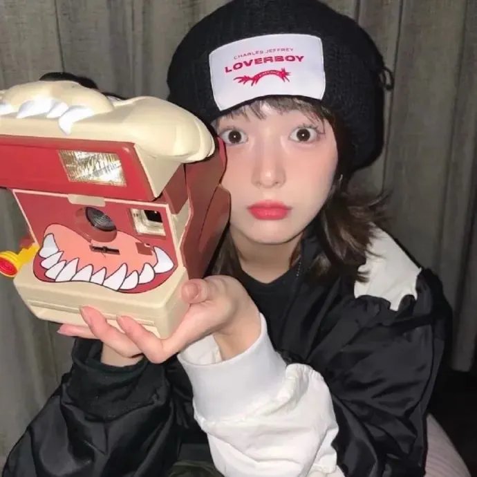 飞人类之吻